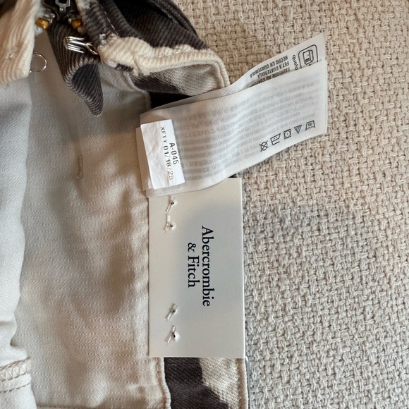 Abercrombie Cow Print Skirt size 26 - Picture 4 of 9